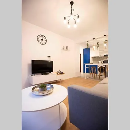 Blue Sky Center * בוקרשט