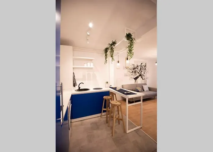 Apartment Blue Sky Center