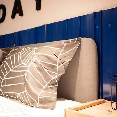 Blue Sky Center Bukarest